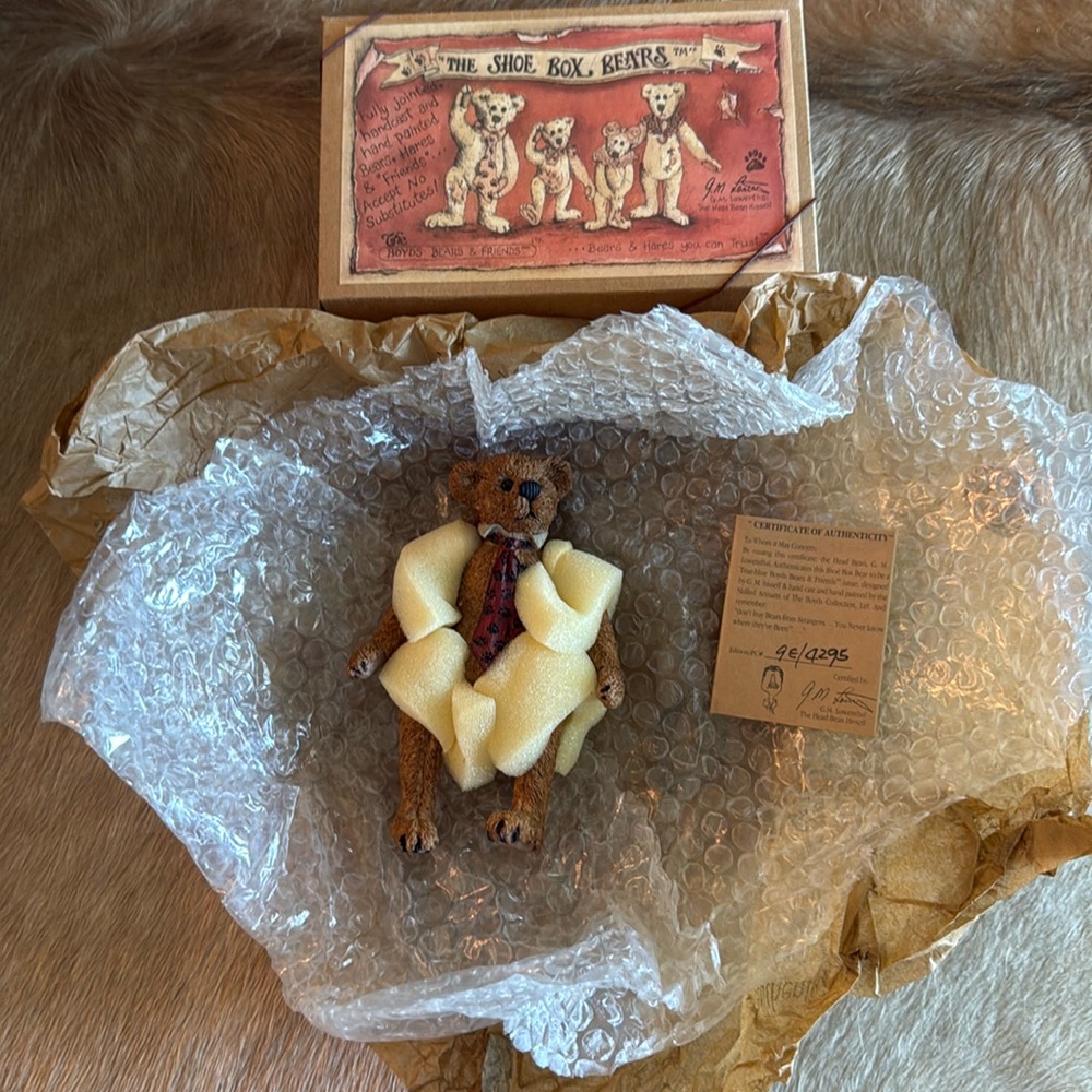 NIB Augustus Gus Boys Bear The Shoebox Bears